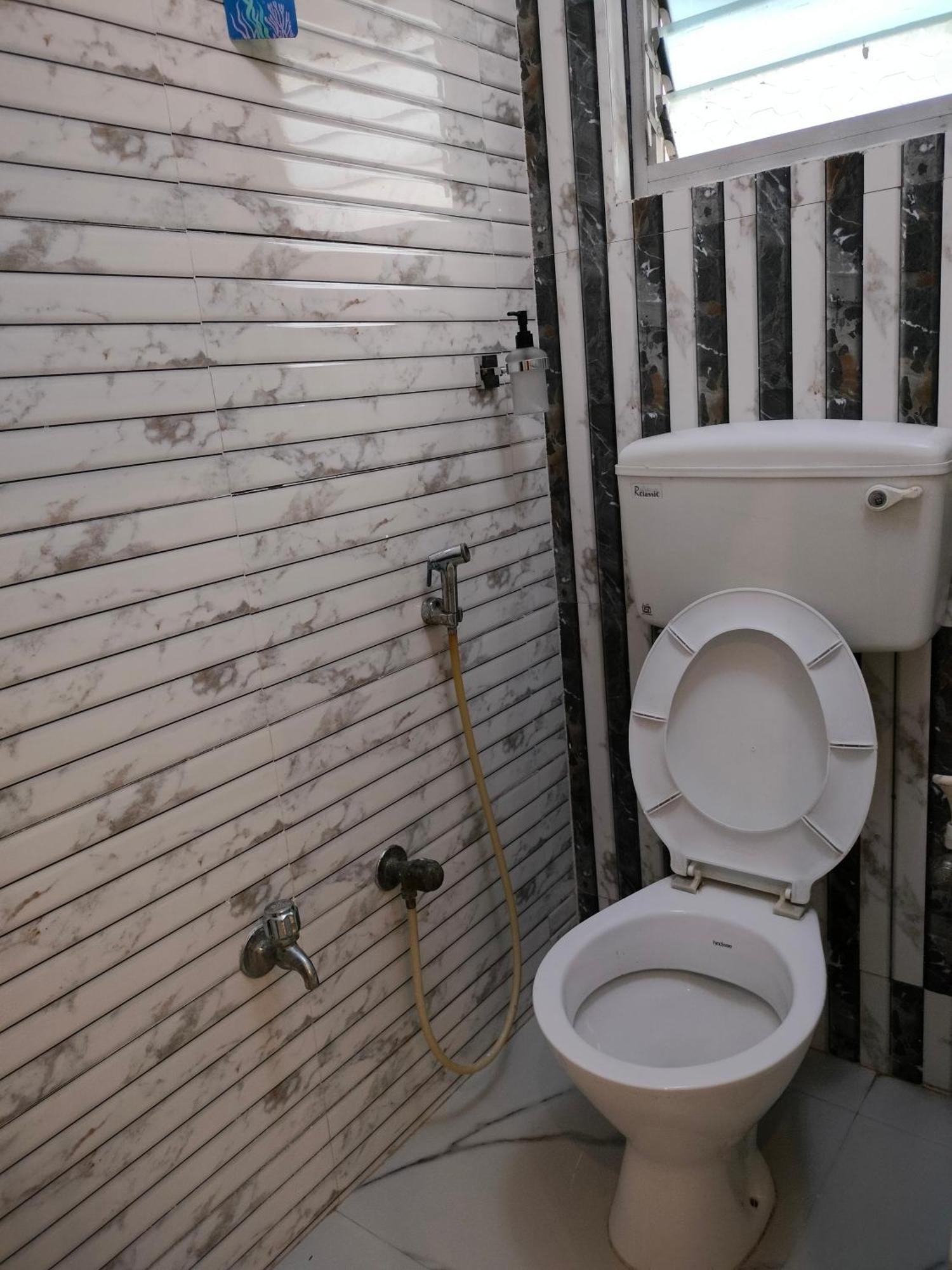 Kollolini Kolkata Bed and Breakfast Εξωτερικό φωτογραφία